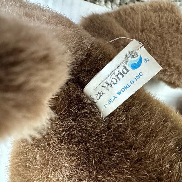 Vintage SeaWorld Walrus Stuffed Animal Plush Toy NWT - Picture 7 of 10